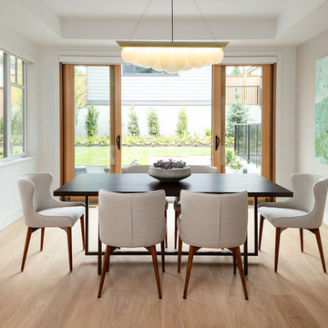 Display Suite - North Vancouver - Ridgeway