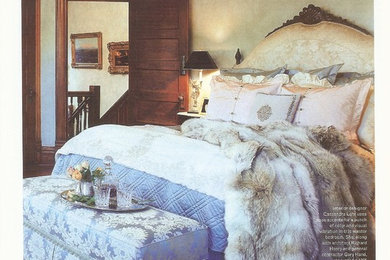 Example of a classic bedroom design in Denver