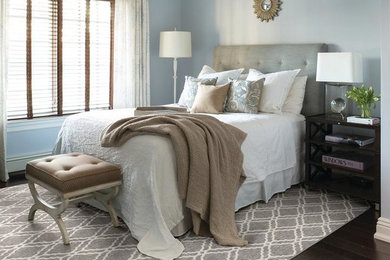 Bedroom - mid-sized traditional dark wood floor bedroom idea in Philadelphia with blue walls and no fireplace