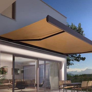 Retractable Awnings