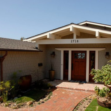 Craftsman Front Yard Meadow