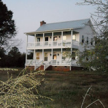 Colonial Farmhouse