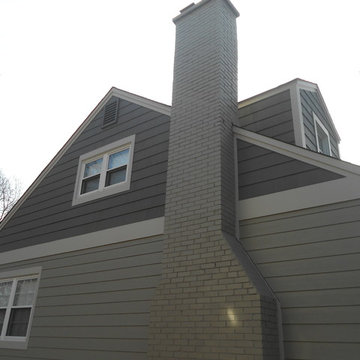 Monterey Taupe Hardie Siding w/ Nichiha Shake painted Timberbark in Kirkwood, MO