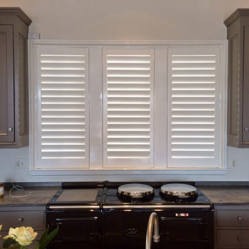 Shutters With Hidden Tilt Bar