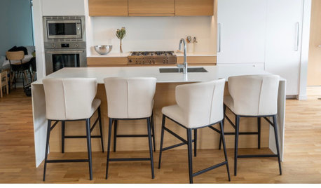 Up to 65% Off Year-End Sale: Bar Stools