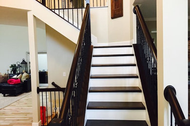 Elegant staircase photo in Columbus