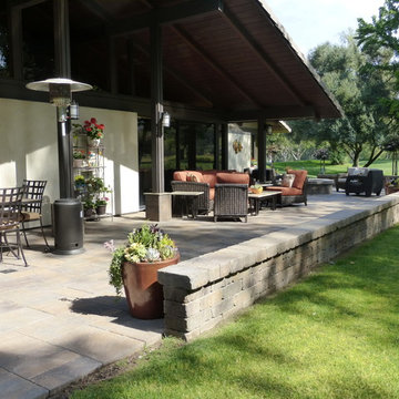 Patio Entertaining in Pauma Valley