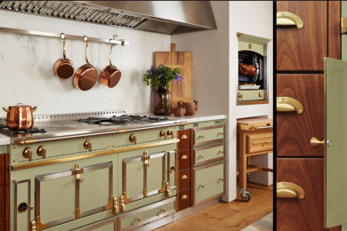 Trendy kitchen photo in New York