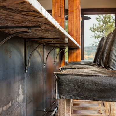 Home design - rustic home design idea in Denver