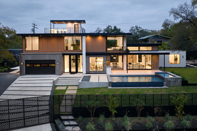Modern exterior home idea in Austin