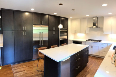 Home design - large modern home design idea in Little Rock