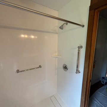 Tub Conversion to Shower in Knoxville