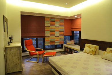 Bedroom - 1950s bedroom idea in Mumbai