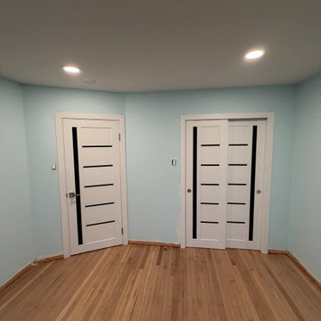 Quadro 4588 White Silk Bypass Closet Doors