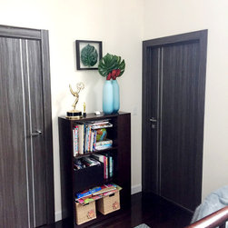 Private Residence - Unica Gray Oak & Optima 4H Blue Shadow - Interior Doors