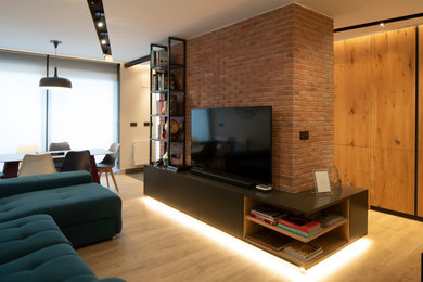 This is an example of a transitional home design in Bilbao.