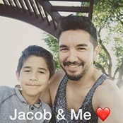 Alejandro Peraza's photo