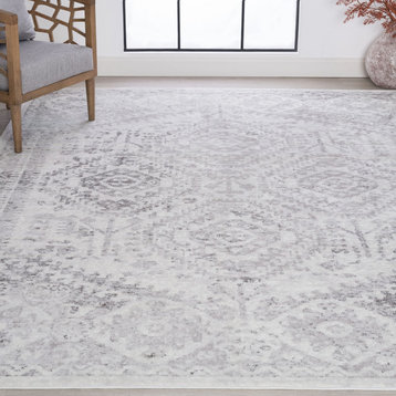 Mikaela Traditional Oriental White Rectangle Area Rug, 5' x 7'