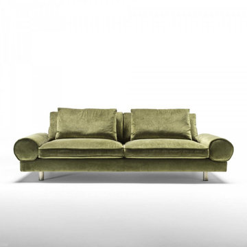 LUXURY SOFAS & LOVESEATS