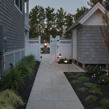 Contemporary Pool and Hardscape