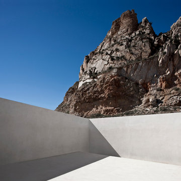 House on the castle mountainside