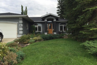 Inspiration for a transitional home design remodel in Calgary
