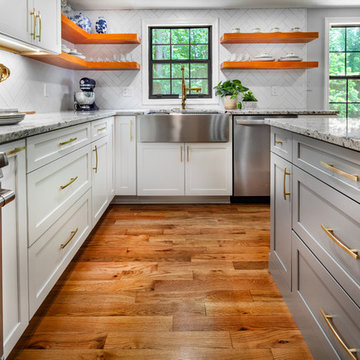 Kitchen With A Splash of Color!