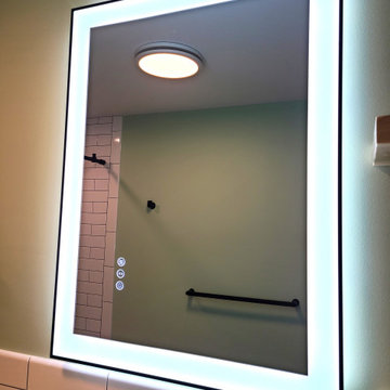 Minimalistic, modern farmhouse bathroom