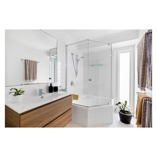 Bathroom - Modern - Bathroom - Geelong - by Kylie Sargent | Houzz AU