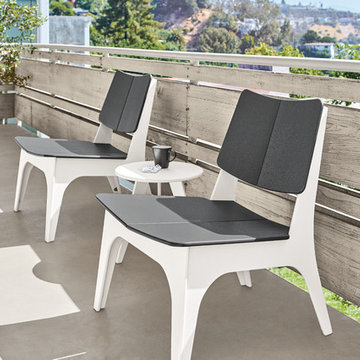 Sundby Two-Tone Lounge Chair
