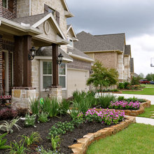 FRONT HOUSE DESIGN