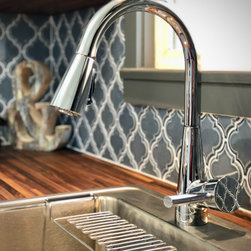 Charming Cottage Kitchen Design - Kitchen Faucets
