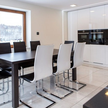 Modern Kitchen White High Gloss Cabinetry