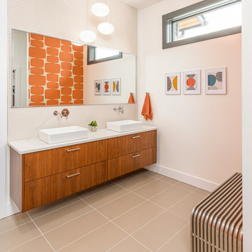Pigment and Pattern: A New Build Midcentury Modern House