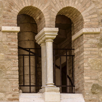 Old World Style Veneer Stone