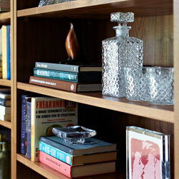 Brooklyn Family Condo - Bookcases