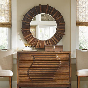 Island Fusion Madura Hall Chest