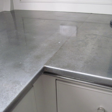 zinc sink and profiled countertops