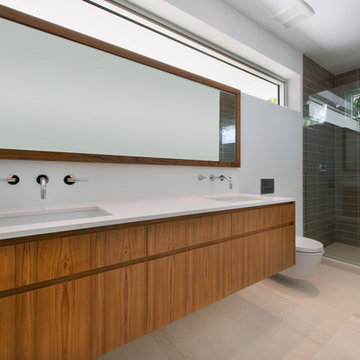 East Di Lido Residence