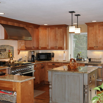 Traditional Kitchen Remodel with Bronze Hardware