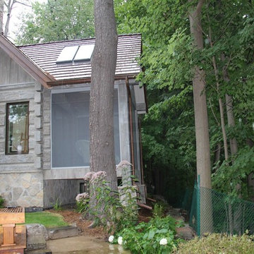 Toronto, Canada Concrete Log Cabin