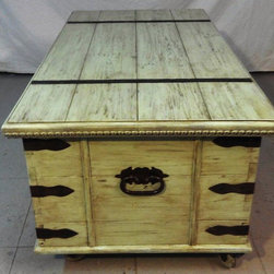 Mesa de centro ba&uacute;l - Home Accessories & Decor