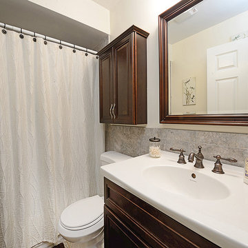 Private Backyard and Desirable Church Square Park Locationb