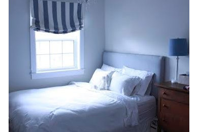 Bedroom - contemporary bedroom idea in Other