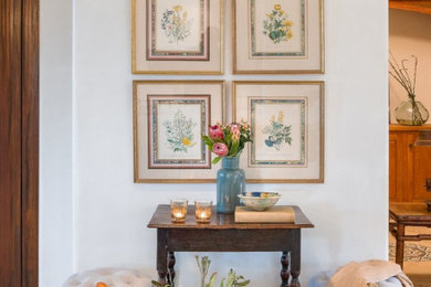 Example of an entryway design in San Francisco