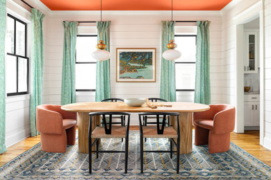 Dining room photo in Atlanta