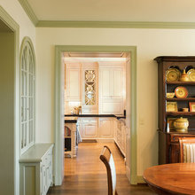 breakfast room