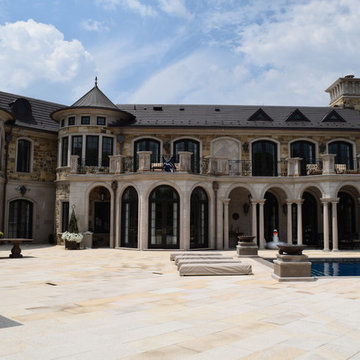 An Elegant and Charming Home