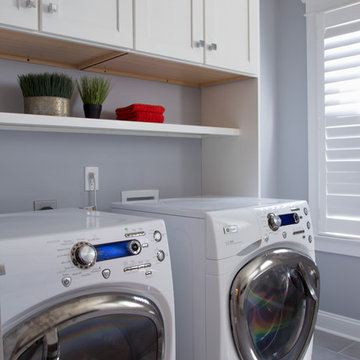 Poorly laid out massive bathroom reaches its full potential