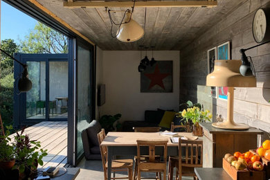 Contemporary kitchen in Devon.